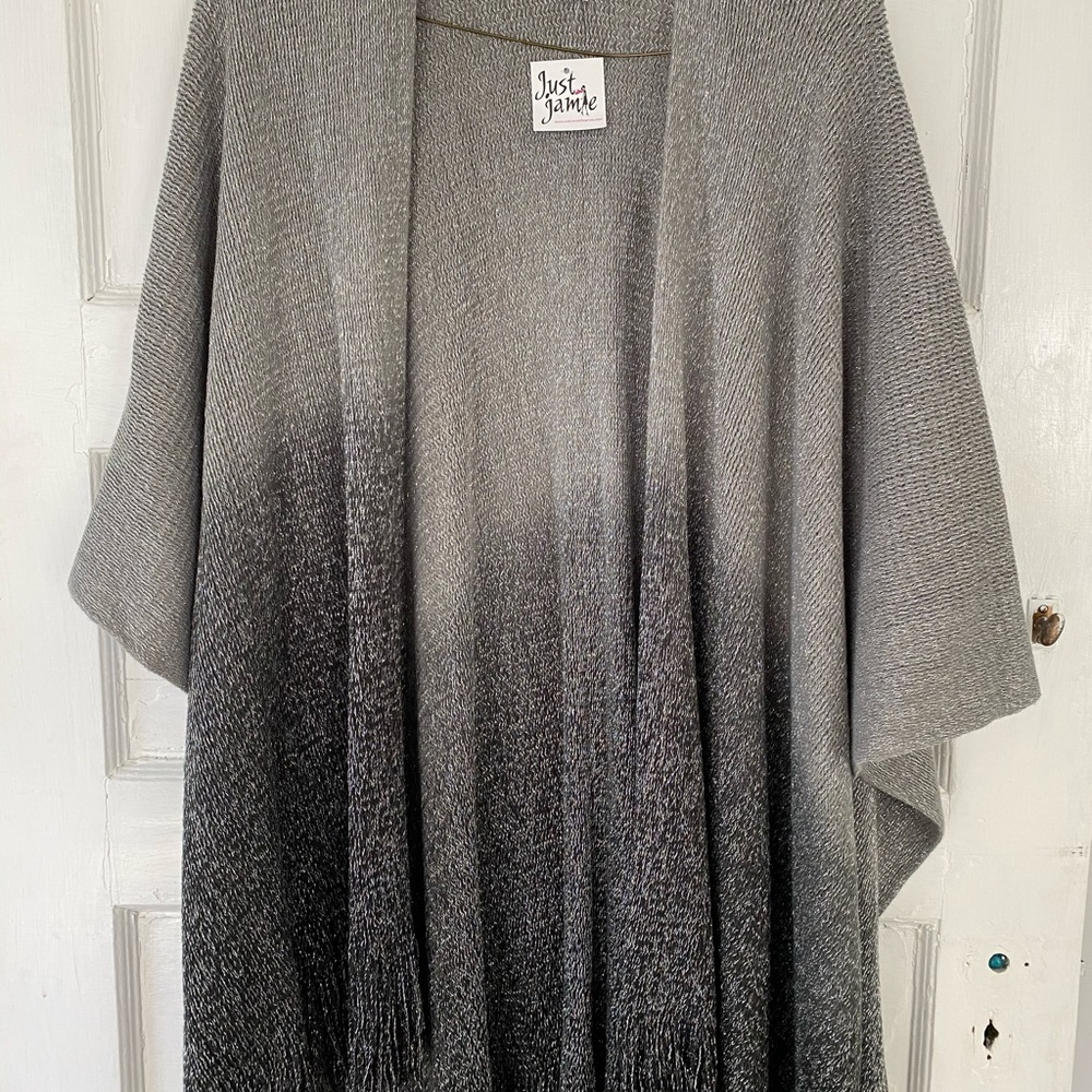 Brand New With Tags! Nordstrom Rack Gray Shawl